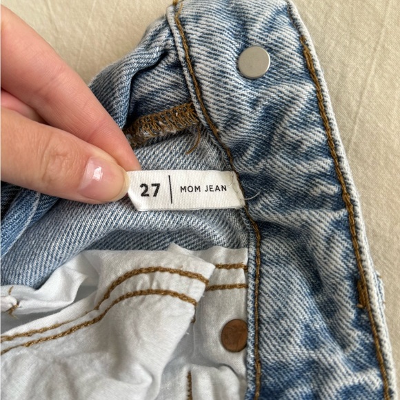 PACSUN High Waisted Cropped Mom Jean size 27 - Picture 5 of 6